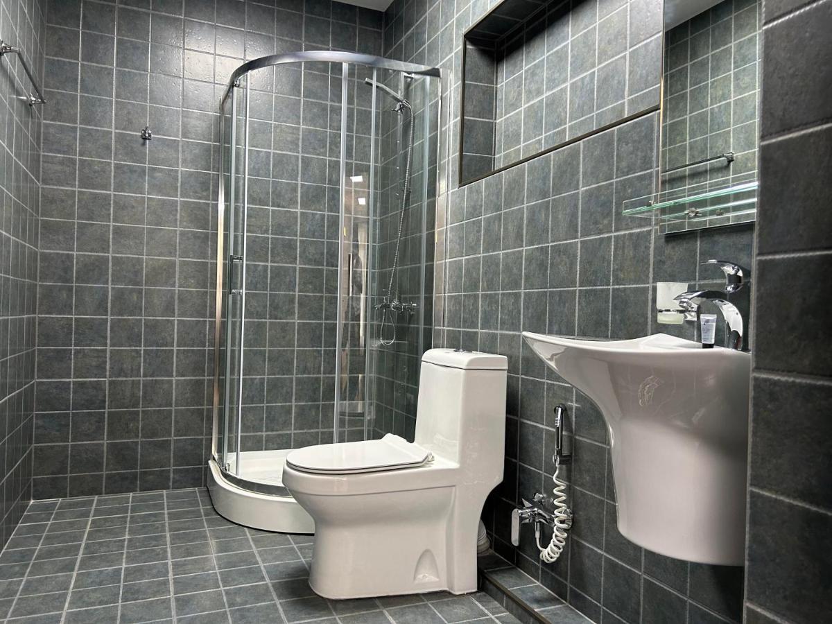 Hotel Four Seasons Tbilisi ภายนอก รูปภาพ