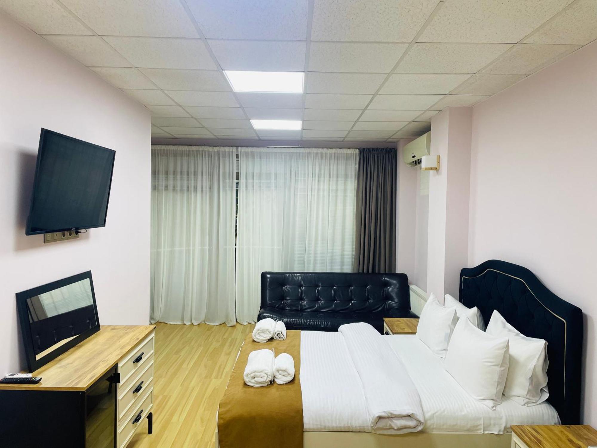Hotel Four Seasons Tbilisi ภายนอก รูปภาพ